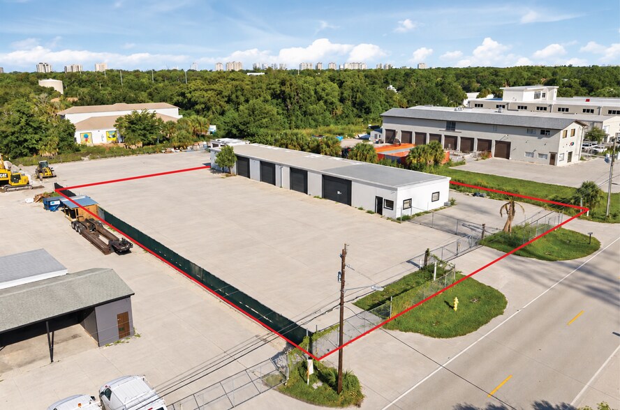 Primary Photo Of 5625 Taylor Rd, Naples Manufacturing For Lease