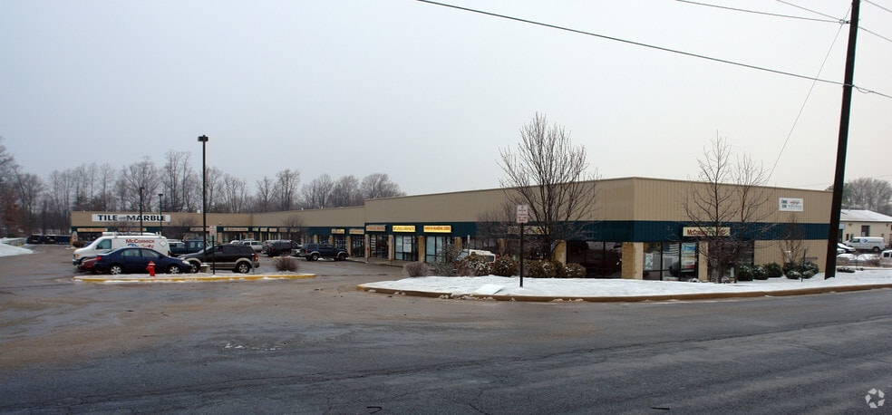More Photos Of 10914 Patriot Hwy, Fredericksburg Storefront Retail Office For Lease