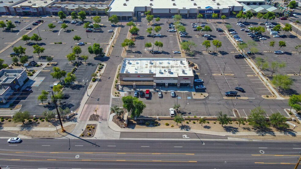 More Photos Of 5803 W Northern Ave, Glendale Freestanding For Lease