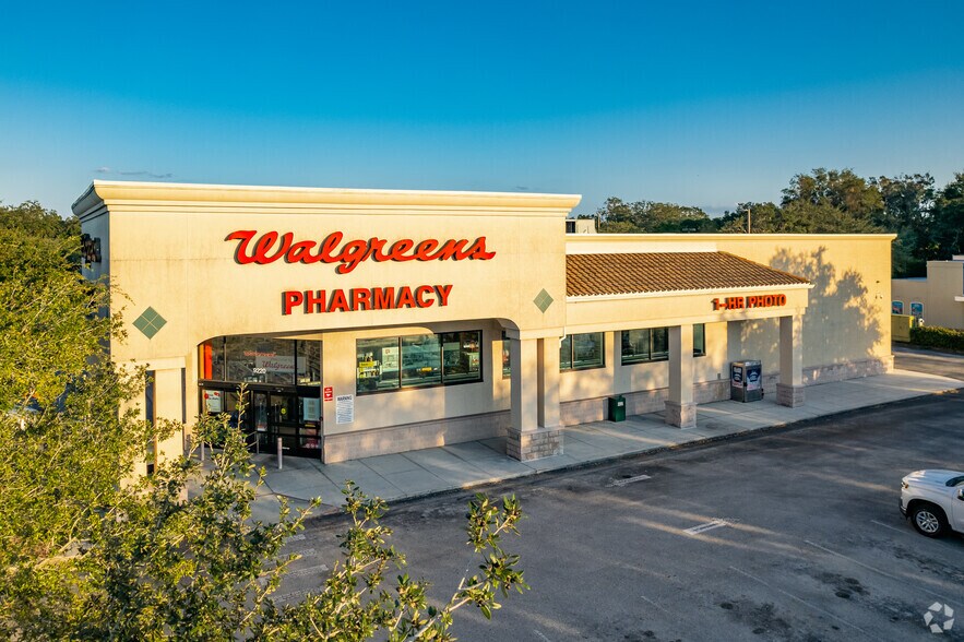 More Photos Of 9220 Little Rd, New Port Richey Drugstore For Sale
