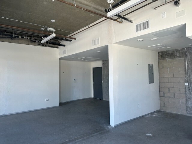 More Photos Of 11588-11590 W Pico Blvd, Los Angeles Apartments For Lease