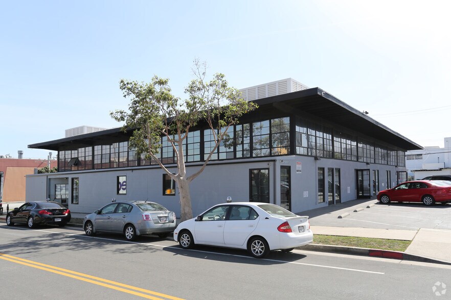 More Photos Of 1560 12th St, Santa Monica Loft Creative Space For Sale