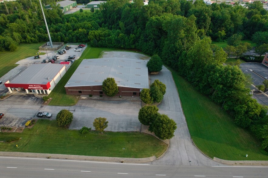 More Photos Of 3700 Fern Valley Rd, Hillview Manufacturing For Sale
