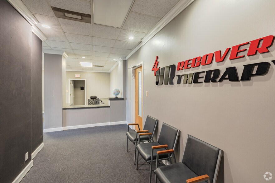 More Photos Of 15565 Northland Dr, Southfield Unknown For Sale