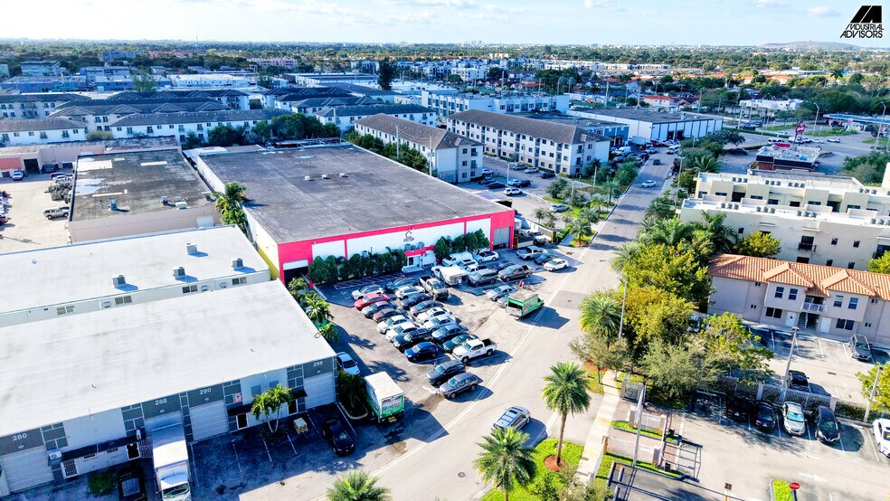 More Photos Of 290 W 78th Rd, Hialeah Warehouse For Sale