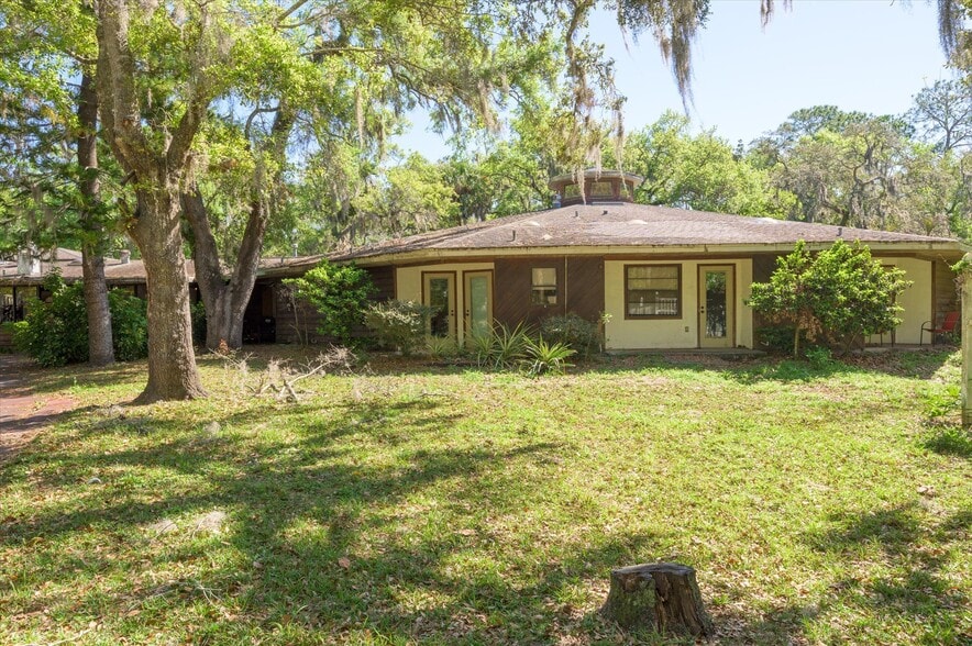 More Photos Of 7435 Plathe Rd, New Port Richey Assisted Living For Sale