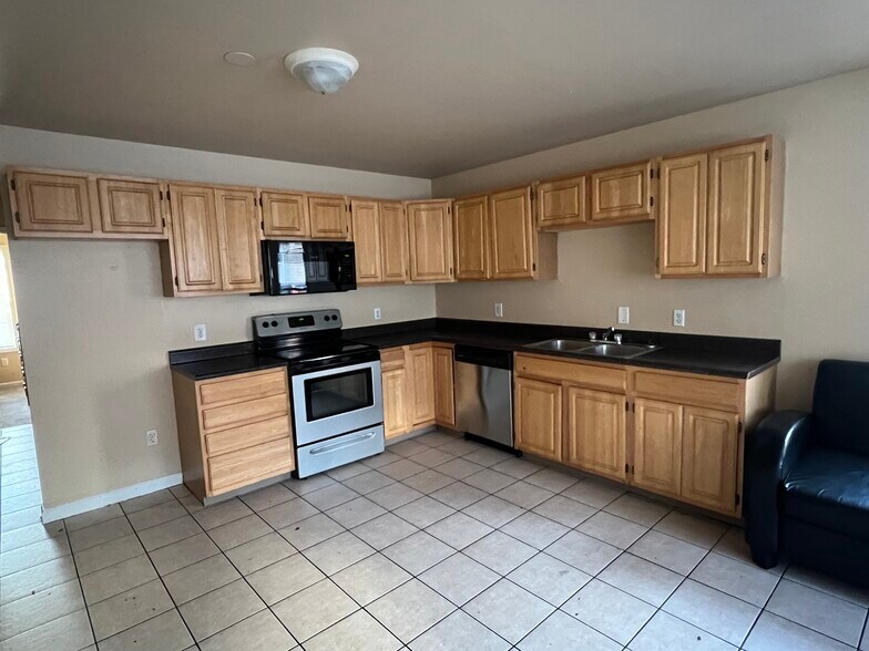 More Photos Of 382-394 Lightstreet Rd, Bloomsburg Apartments For Sale
