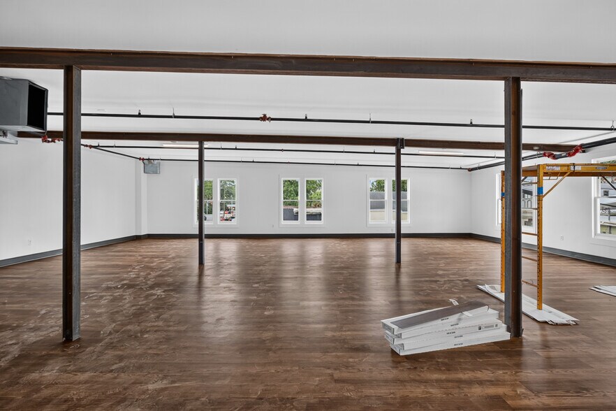 More Photos Of 2517 Bull St, Savannah Storefront Retail Office For Lease