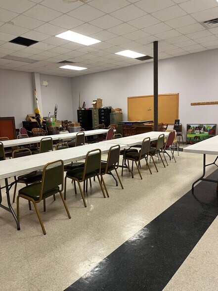 More Photos Of 1026 Quarrier St, Charleston Office For Sale