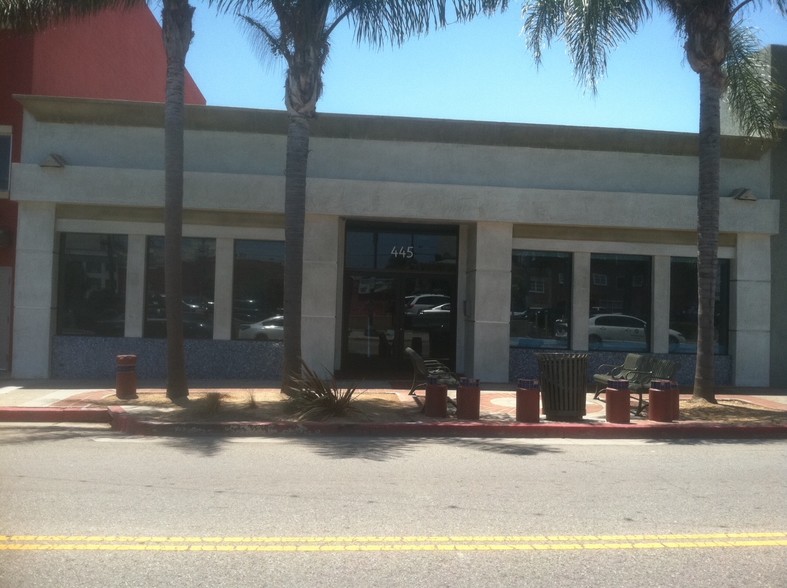 Primary Photo Of 445 W 7th St, San Pedro Office For Sale