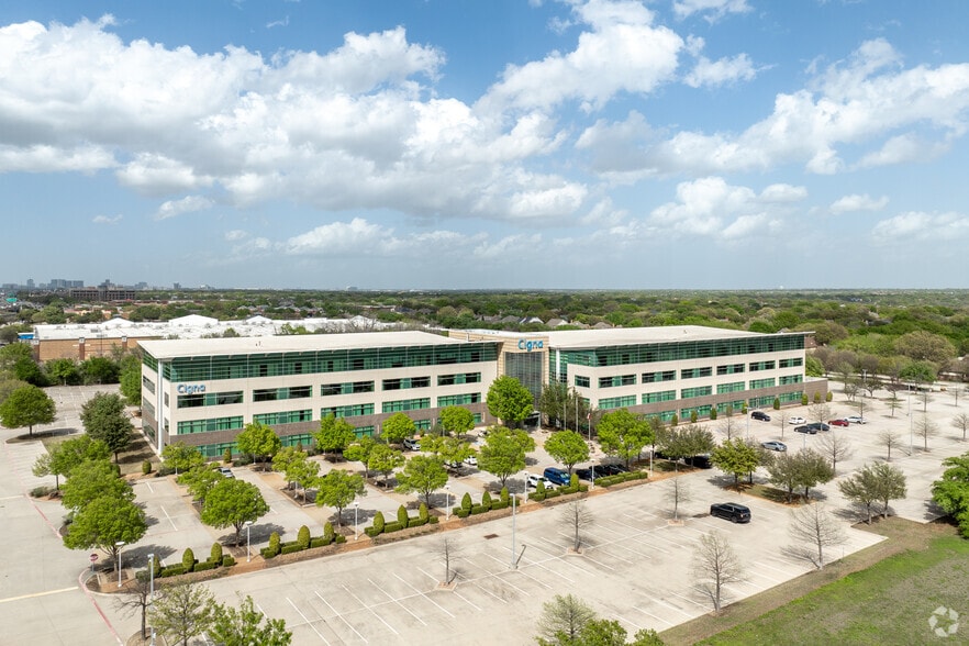 More Photos Of 1640 Dallas Pky, Plano Office For Lease