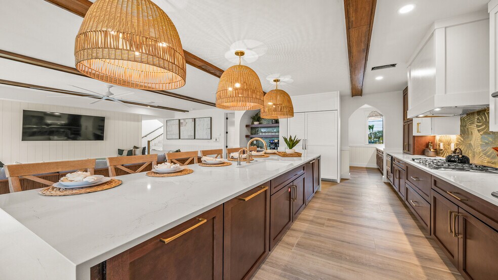 More Photos Of , Siesta Key Multifamily For Sale