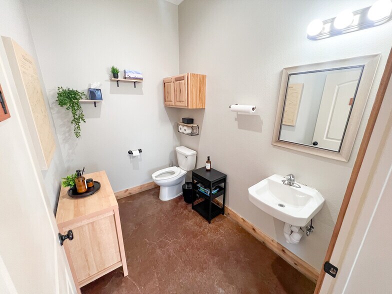 More Photos Of , Midland Industrial For Sale