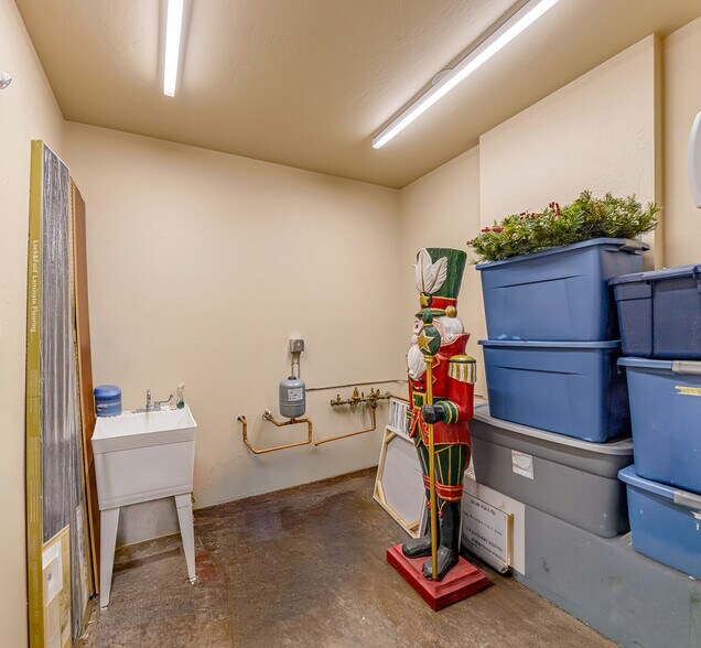 More Photos Of 389 Roberts Ct, Grand Junction Service For Sale