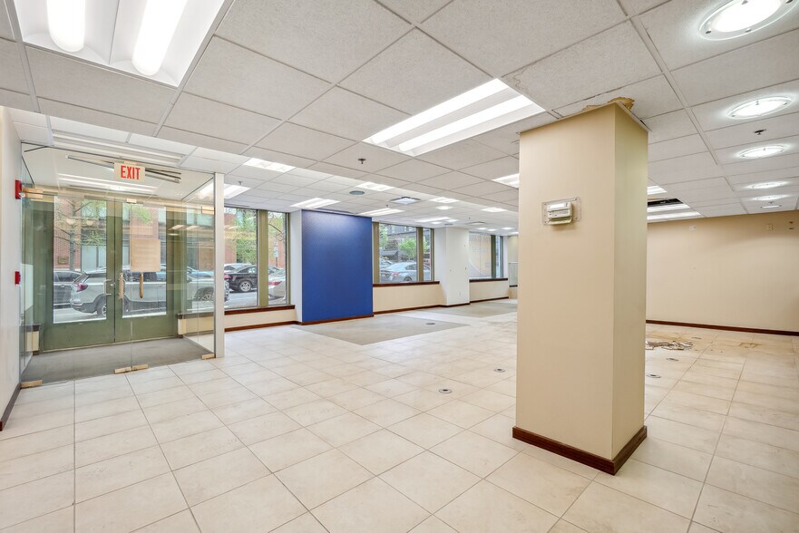 More Photos Of 1150 K St NW, Washington Apartments For Lease