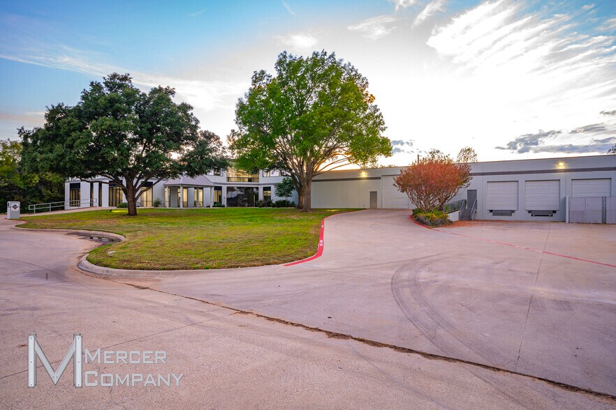More Photos Of 2320 Michigan Ct, Arlington Light Distribution For Lease