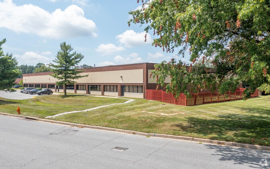 More Photos Of 9180 Rumsey Rd, Columbia Unknown For Lease