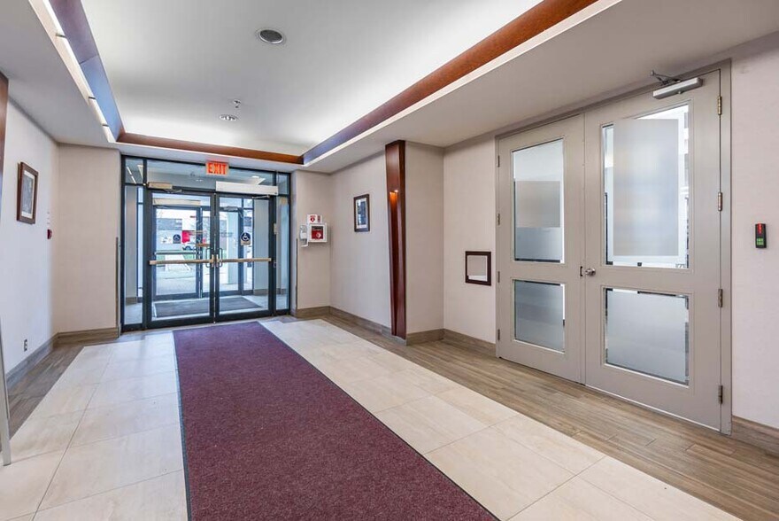 More Photos Of 37 Sandiford Dr, Whitchurch-Stouffville Medical For Lease