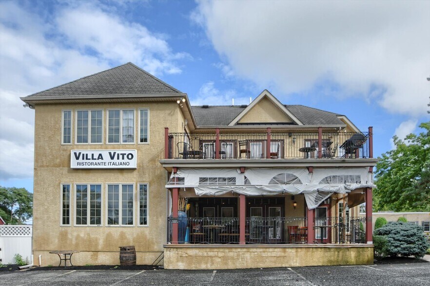 Primary Photo Of 315 Alumni Ave, Harleysville Restaurant For Sale