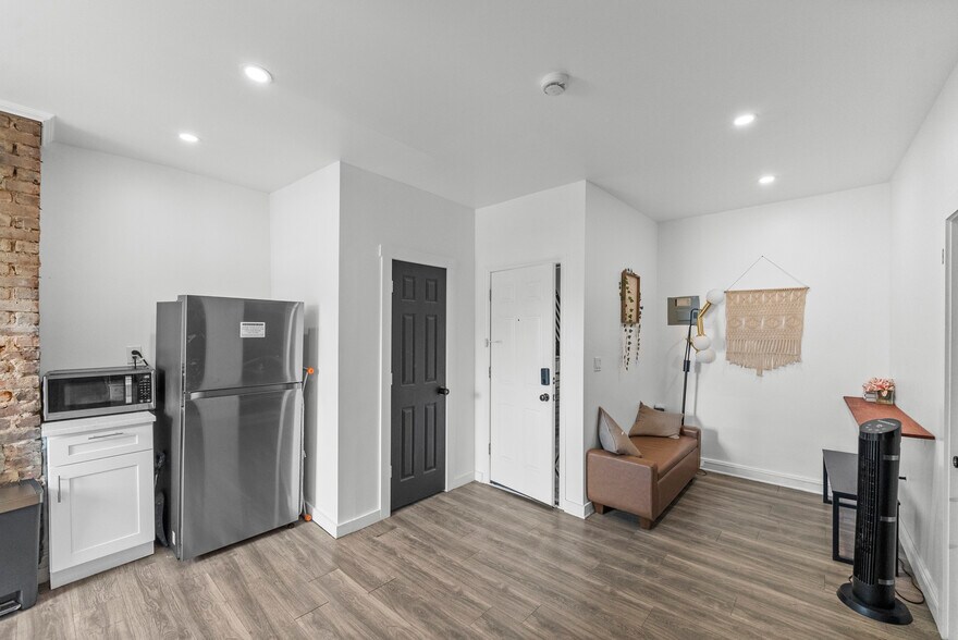 More Photos Of 188 New York Ave, Jersey City Multifamily For Sale