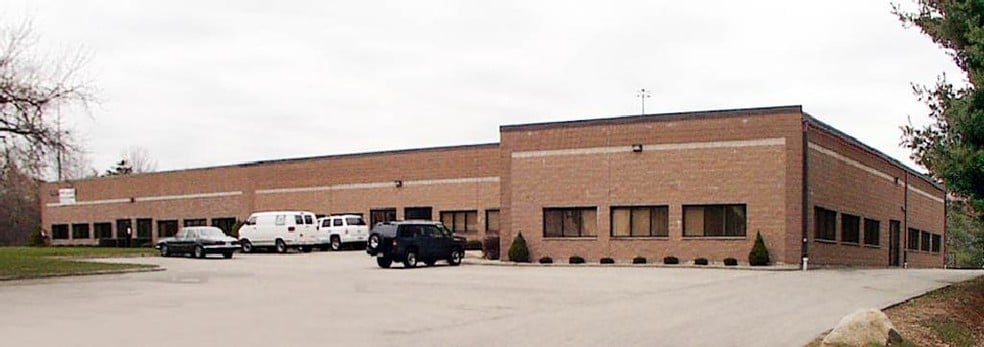 More Photos Of 127 Riverneck Rd, Chelmsford Research And Development For Sale