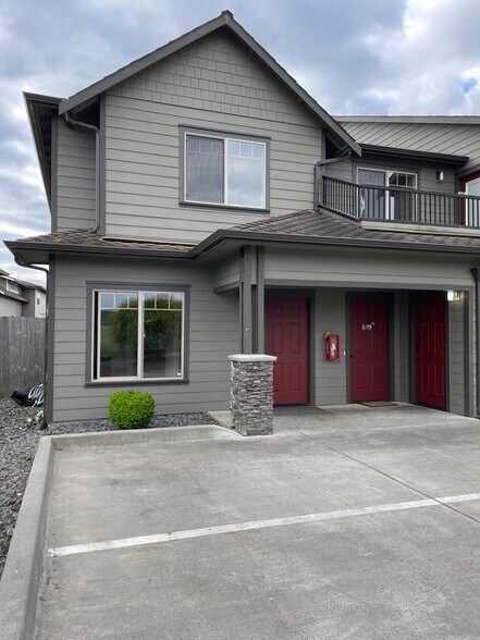 More Photos Of 2450 Newburg Ct, Fortuna Multifamily For Sale