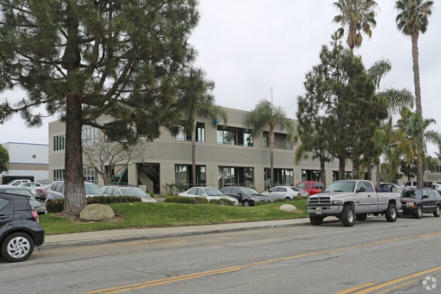 More Photos Of 1650 Palma Dr, Ventura Office For Lease