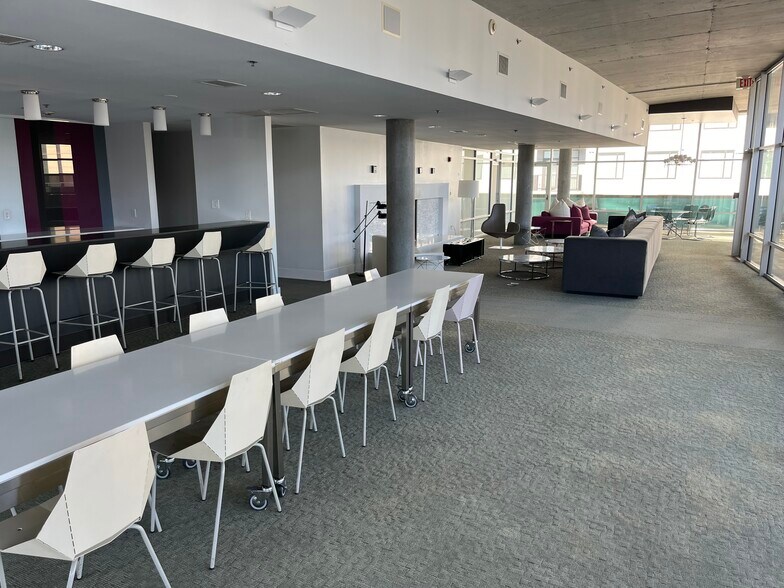 More Photos Of 845 Spring St NW, Atlanta Apartments For Sale