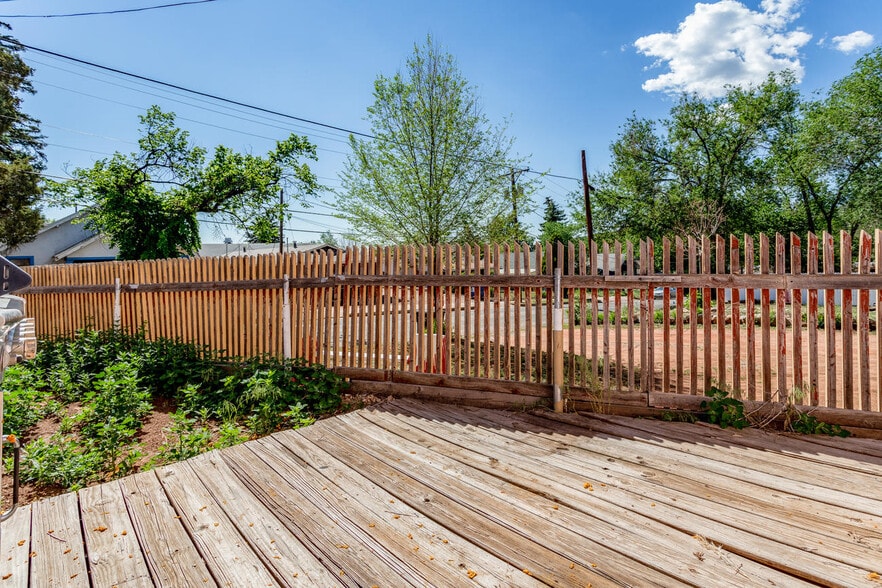 More Photos Of 3401 W Pikes Peak Ave, Colorado Springs Apartments For Sale