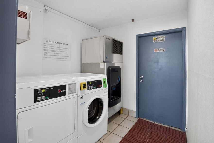 More Photos Of 2141 S Harbor Blvd, Anaheim Hotel For Sale