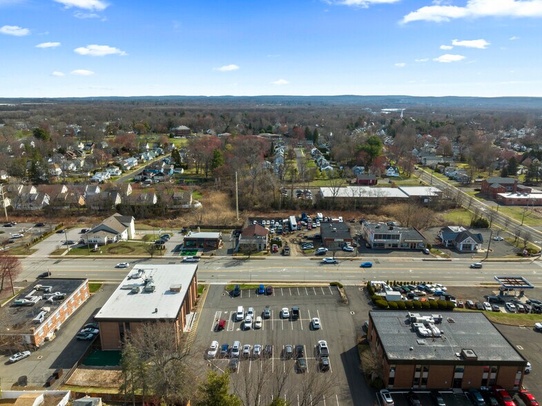 More Photos Of 449 Silas Deane Hwy, Wethersfield Medical For Sale