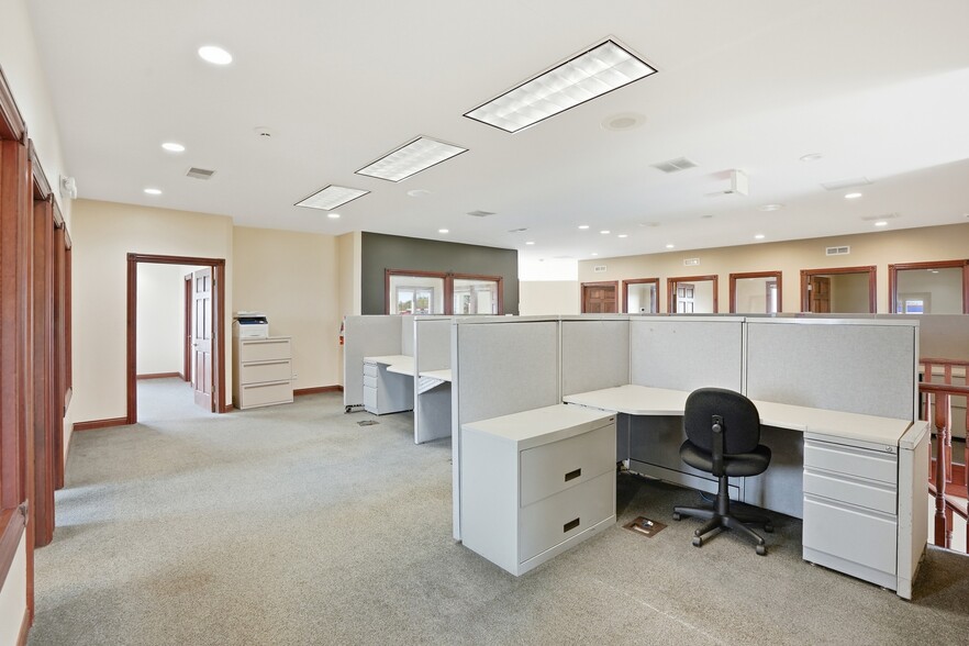 More Photos Of 8080 E 109th Ave, Crown Point Medical For Sale