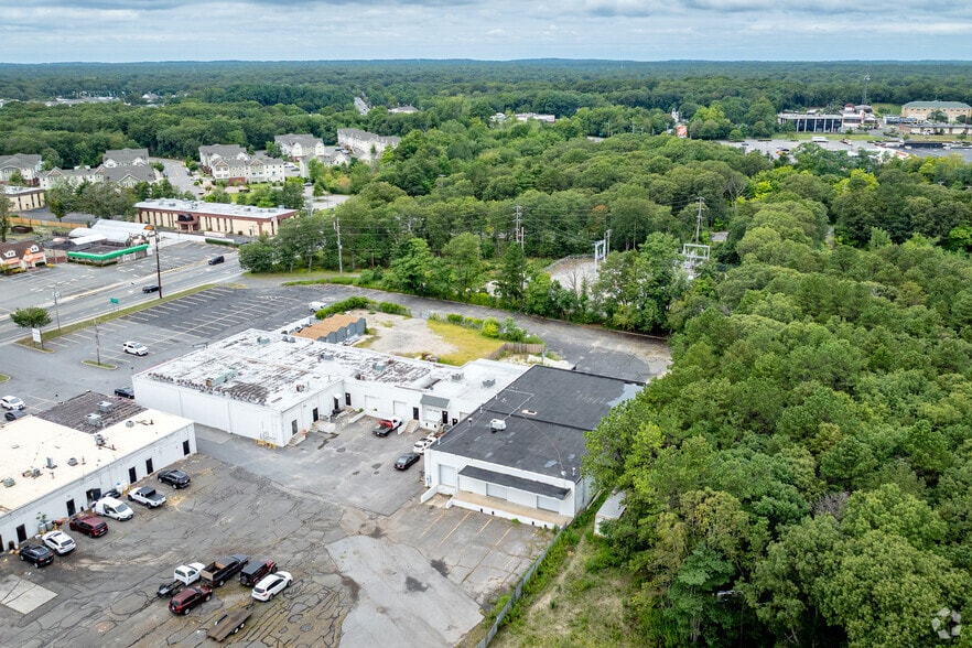 More Photos Of 3669 Route 112, Coram Warehouse For Lease