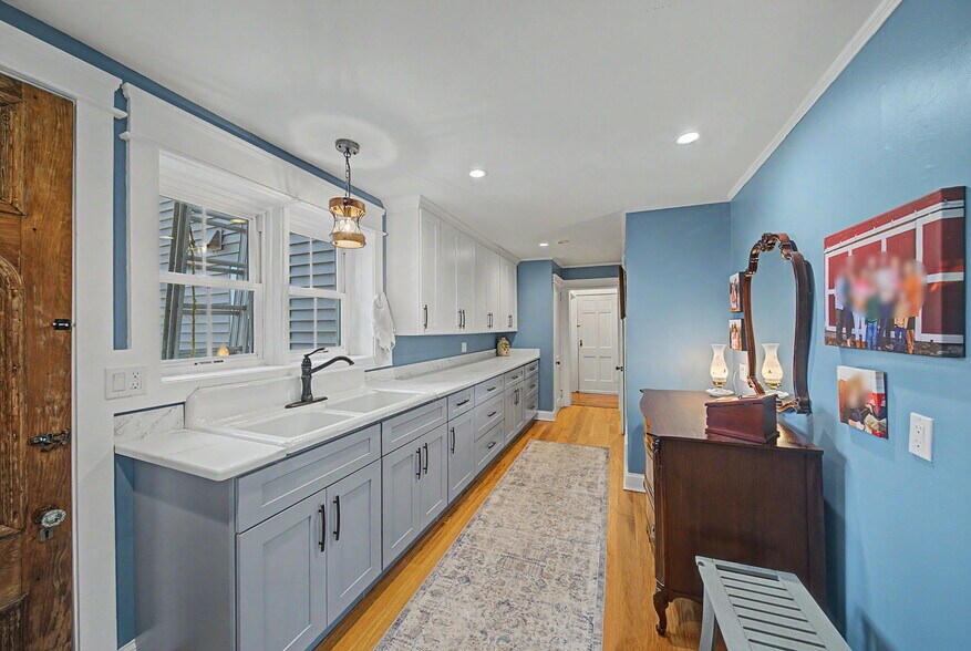 More Photos Of 21 Frontage Rd, Blairstown Specialty For Sale