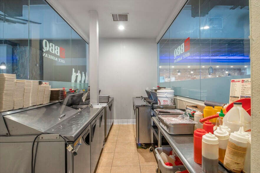 More Photos Of 6901 Walker St, La Palma General Retail For Sale