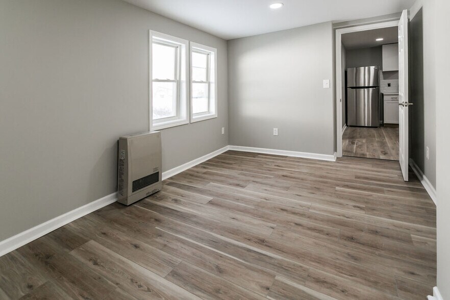 More Photos Of 4527 South St, Jamesville General Retail For Sale