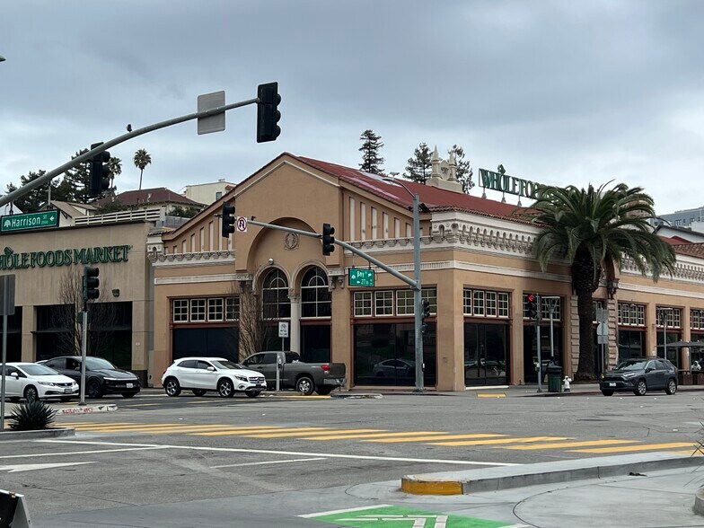 More Photos Of 356 24th St, Oakland Freestanding For Sale