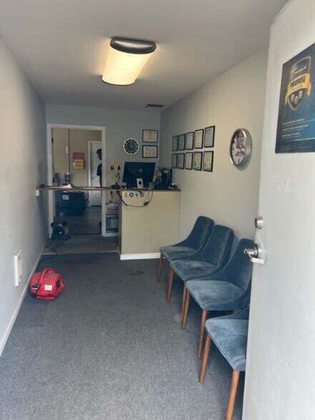 More Photos Of 2351 Dutch Fork Rd, Chapin Auto Repair For Sale