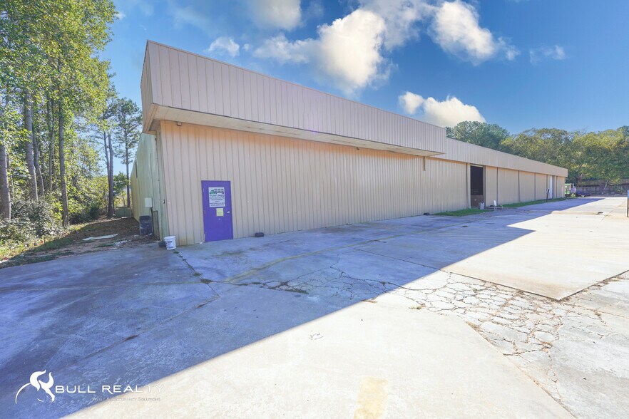 More Photos Of 193 N 85th Pky, Fayetteville Industrial For Lease