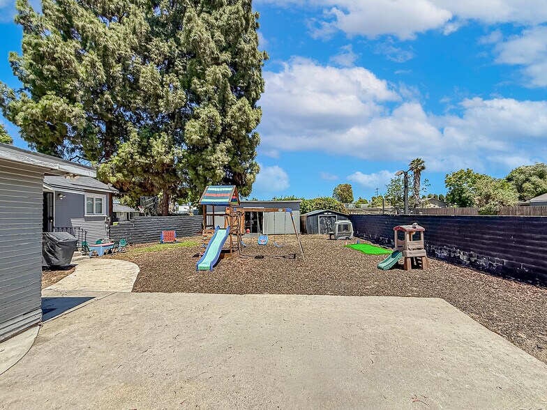 More Photos Of 1492 Sinaloa Rd, Simi Valley Religious Facility For Sale