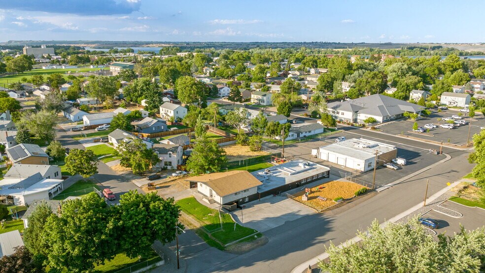 More Photos Of 814 Comstock St, Richland Daycare Center For Sale