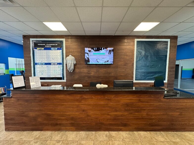 More Photos Of 2050 Alma Rd, McKinney Storefront Retail Office For Lease