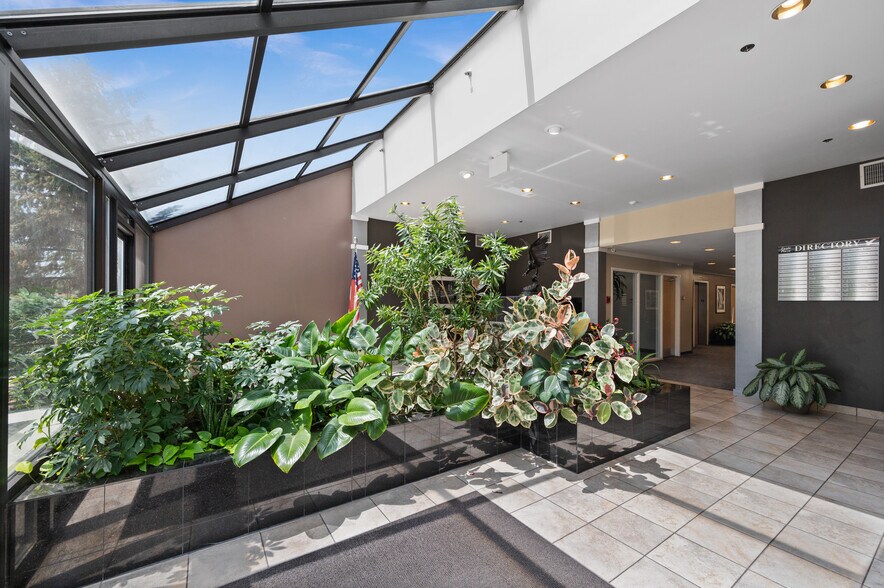 More Photos Of 4505 Wasatch Blvd, Salt Lake City Office For Lease