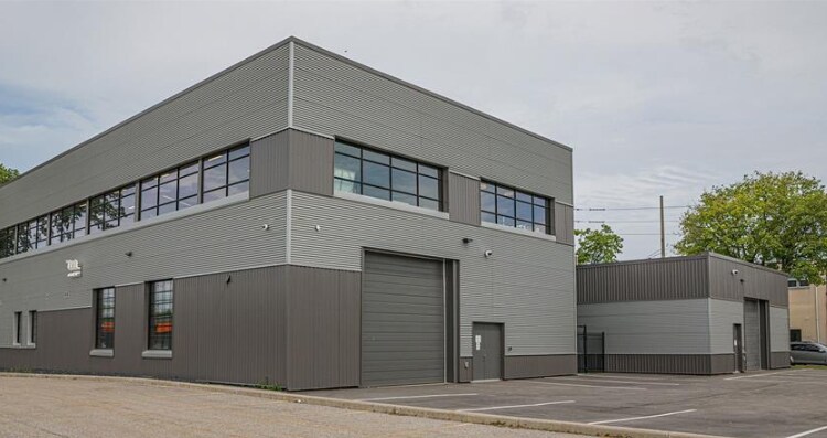 More Photos Of 1785 Walker Rd, Windsor Warehouse For Lease