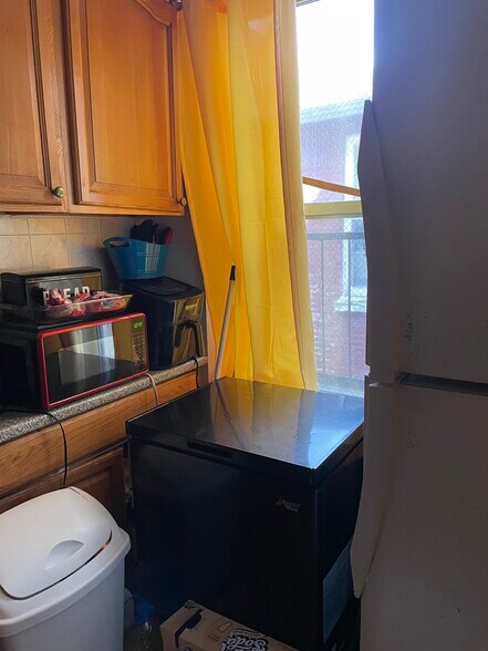 More Photos Of 111 S Warren St, Trenton Storefront Retail Residential For Sale