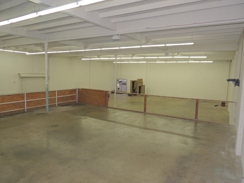 More Photos Of 706 A Ave, National City Freestanding For Lease
