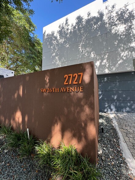More Photos Of 2727 SW 26th Ave, Miami Loft Creative Space For Sale