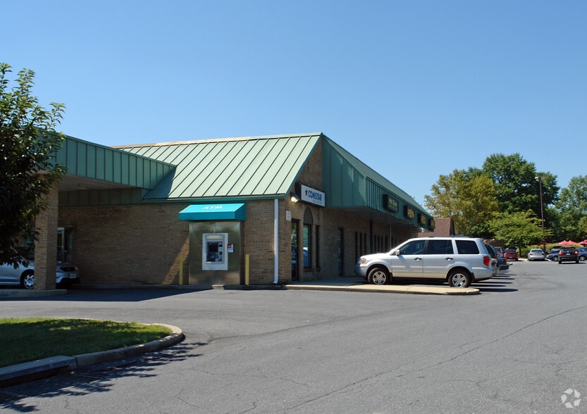 More Photos Of 193 Thomas Johnson Dr, Frederick Storefront Retail Office For Lease