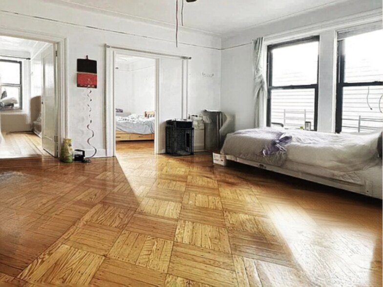 More Photos Of 559 51st St, Brooklyn Apartments For Sale