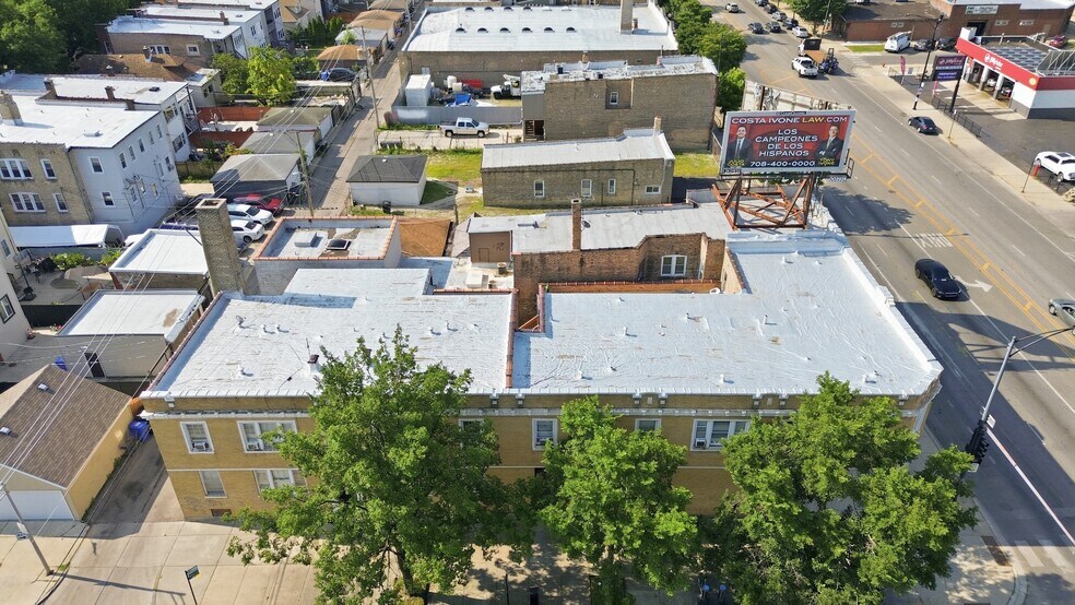 More Photos Of 2957-2959 N Cicero Ave, Chicago Apartments For Sale